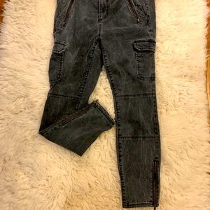 LOFT PETITE SKINNY CARGO PANTS